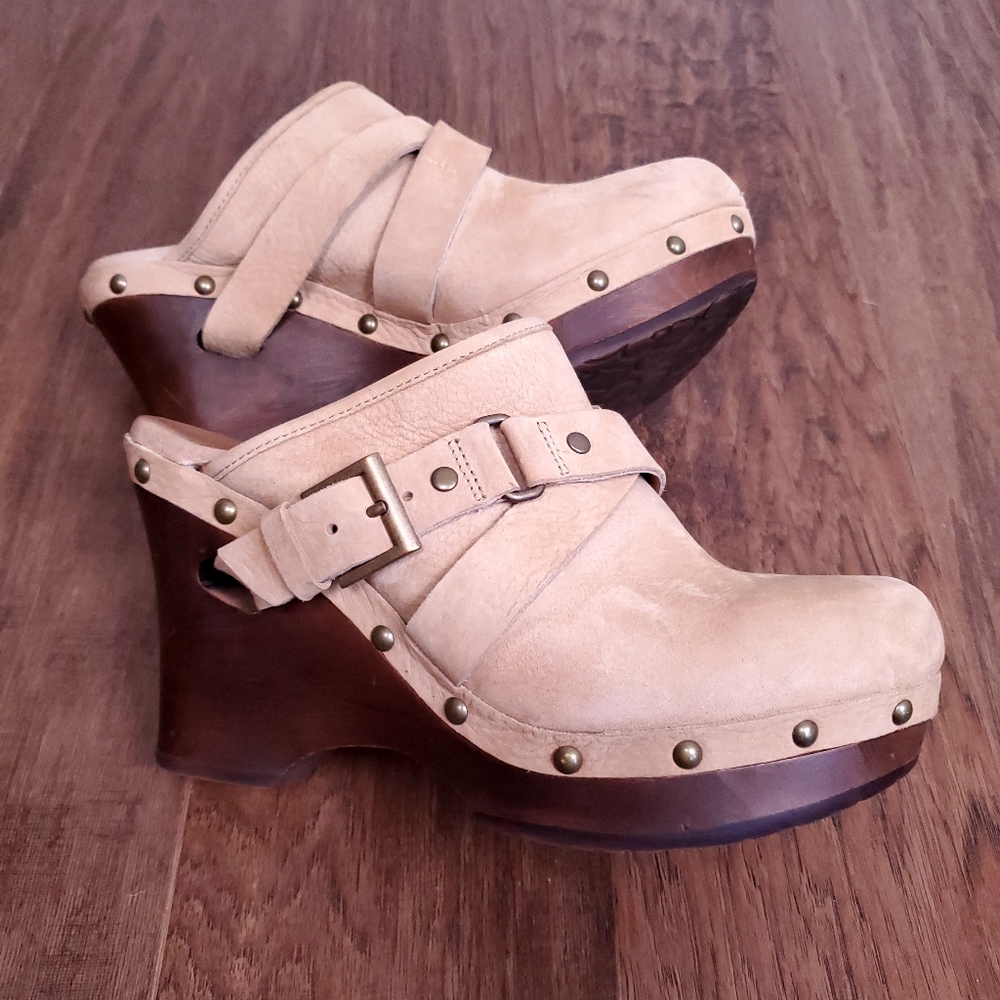 UGG Natalee belted nubuck leather clog